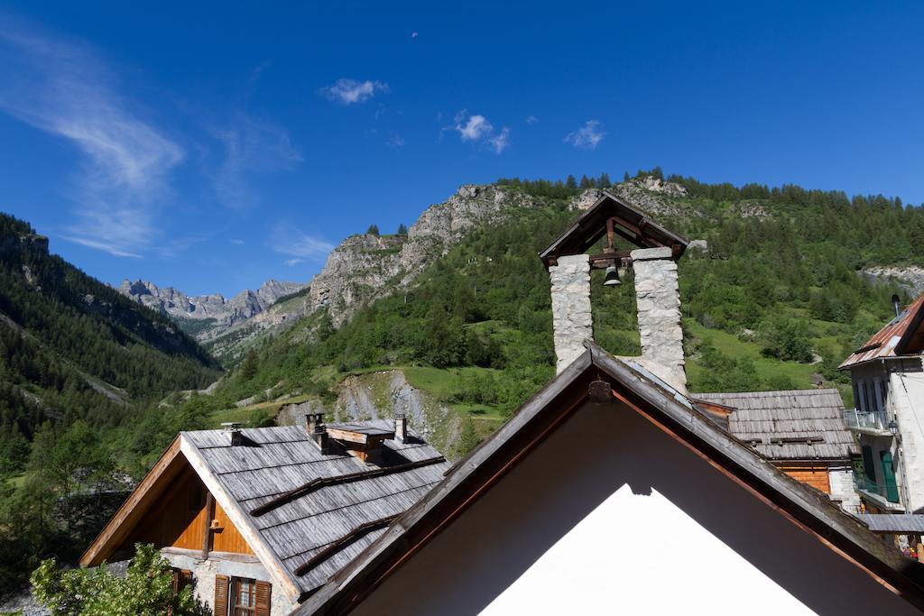 La petite étoile d'hôtes en Mercantour Saint-Dalmas-le-Selvage Exterior foto